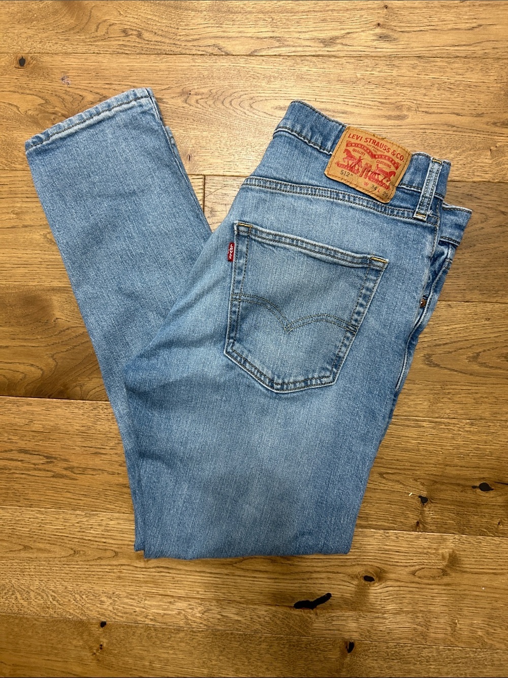 Levi's Men's Light Blue Straight Jeans